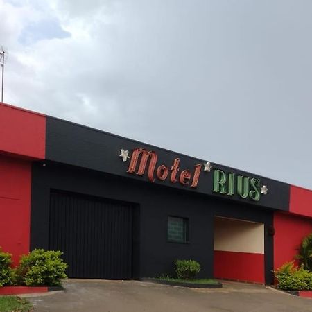 אראראס Motel Rius Araras מראה חיצוני תמונה